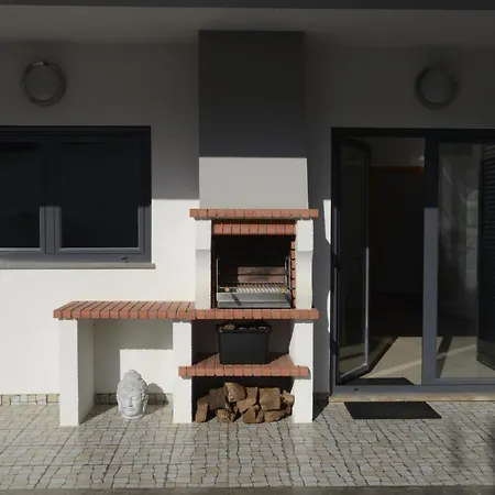Homestay Guesthome Santa Cruz *